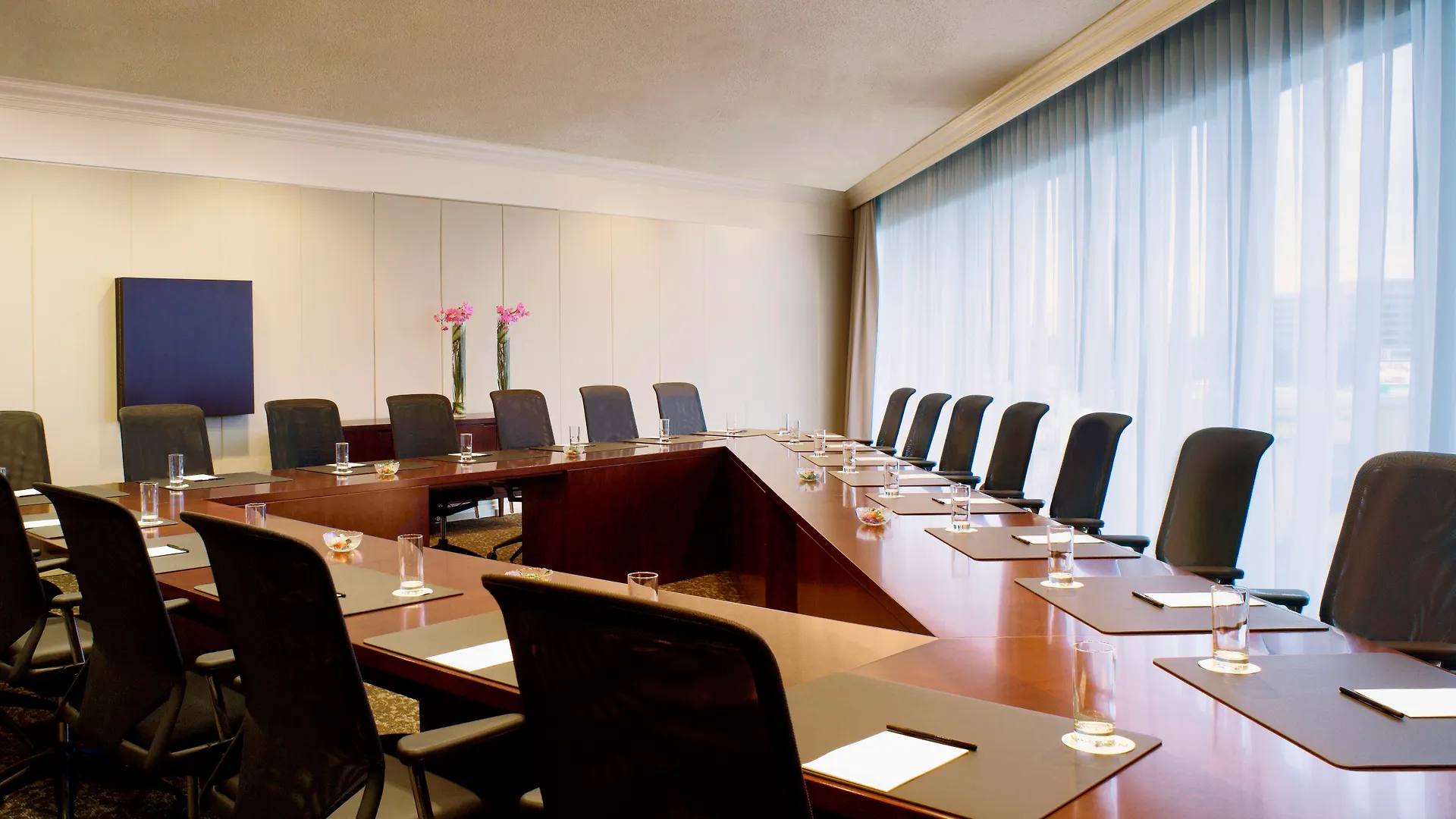 ホテル ザ ウェスティン トロント エアポート 4*,  カナダ