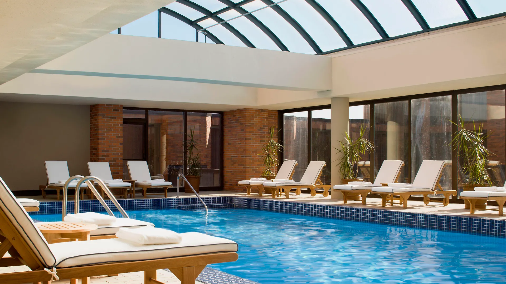 ホテル ザ ウェスティン トロント エアポート