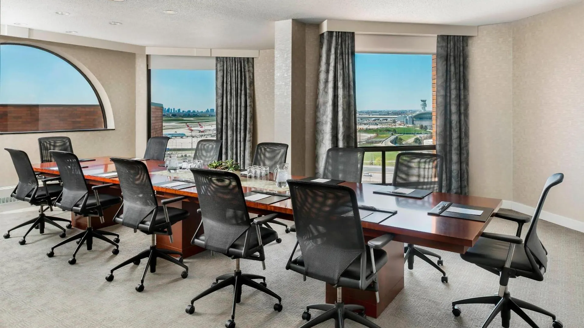 ホテル ザ ウェスティン トロント エアポート カナダ